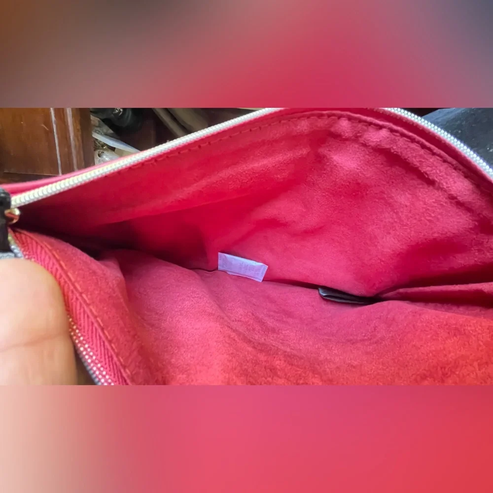 YSL Beauty Red Makeup Cosmetics Bag, Travel Flat Pouch, Clutch, Purse, Brand NEW - Picture 6 of 10